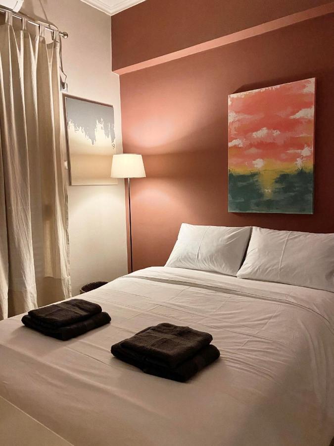 Ultimate Downtown Athens Escape Apartment Bagian luar foto
